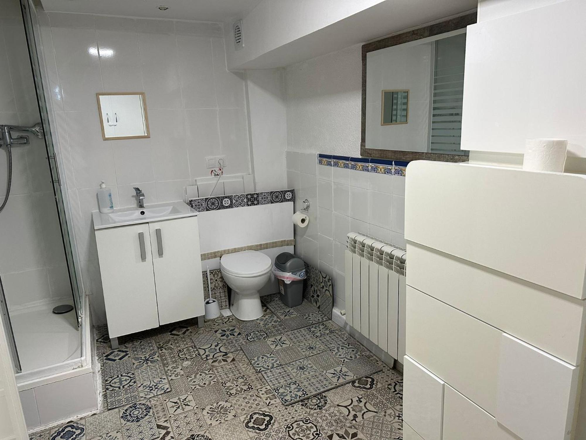Cool Basement Studio In Hosts House With Private Terrace And Bbq Zizur Mayor Zewnętrze zdjęcie